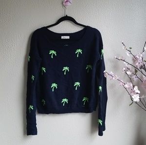 🛍4/15$$ Hollister Palm Tree Sweater